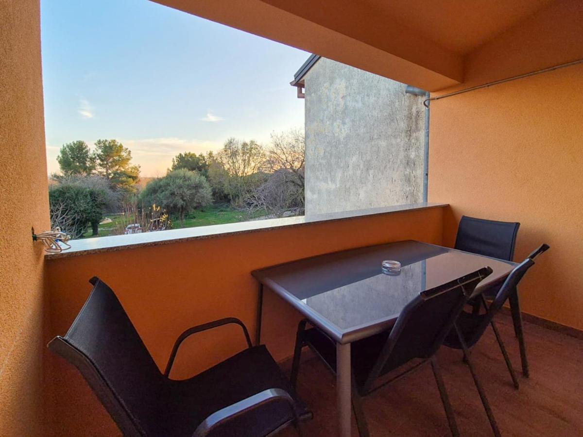 Apartman Meghan Pula Extérieur photo